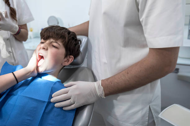 Best Emergency Root Canal Treatment in Edburgh, IN